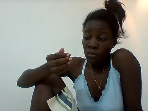 Snapshot of Alessandrajenna chatting on February 10, 2026, 5:33 am Alessandrajenna online show from February 10, 2026, 5:33 am