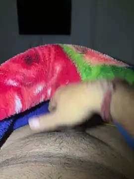 Snapshot of yourheroforfun chatting on February 18, 2025, 6:58 pm yourheroforfun online show from February 18, 2025, 6:58 pm