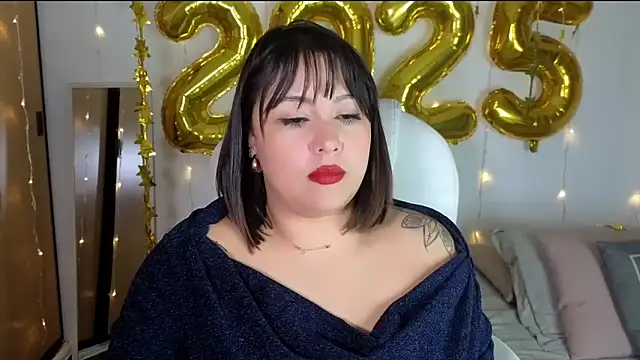 bigbooty-30 online show from January 1, 2025, 8:24 am