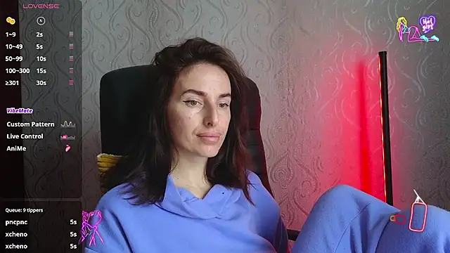 xx adrihanna xx online show from June 2, 2026, 6:26 am