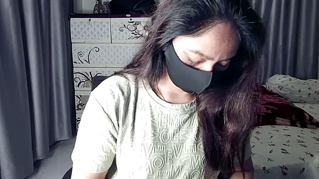 Snapshot of Sima--Roy chatting on January 31, 2026, 7:11 pm Sima--Roy online show from January 31, 2026, 7:11 pm