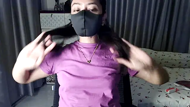 Snapshot of Sima--Roy chatting on February 1, 2026, 5:22 pm Sima--Roy online show from February 1, 2026, 5:22 pm