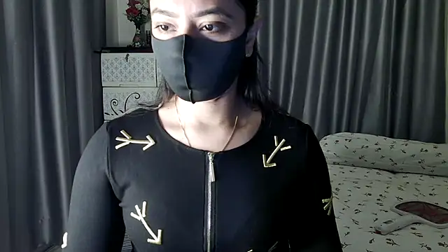 Snapshot of Sima--Roy chatting on February 5, 2026, 6:34 pm Sima--Roy online show from February 5, 2026, 6:34 pm