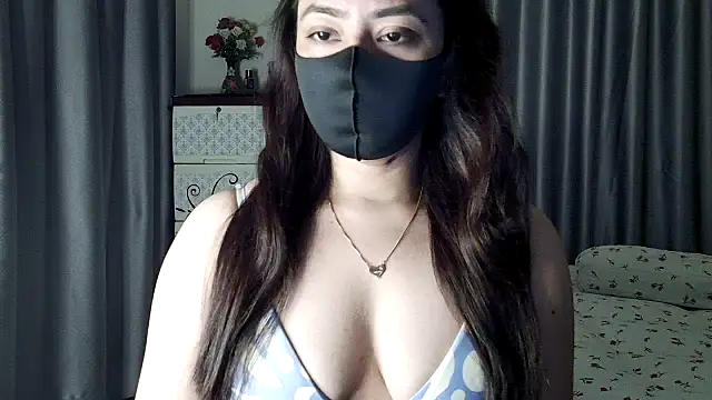 Snapshot of Sima--Roy chatting on February 26, 2026, 6:18 pm Sima--Roy online show from February 26, 2026, 6:18 pm