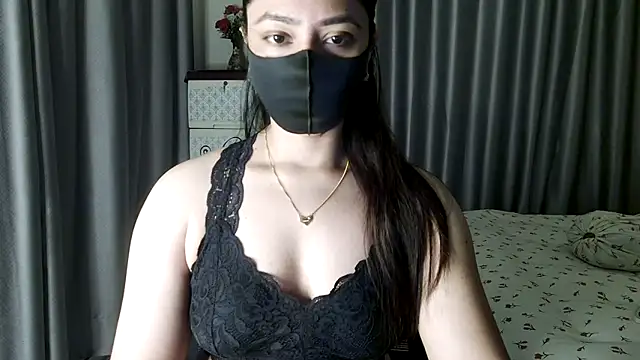 Snapshot of Sima--Roy chatting on March 2, 2026, 6:15 pm Sima--Roy online show from March 2, 2026, 6:15 pm