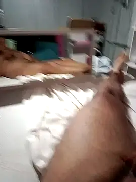 mijito30 online show from October 11, 2025, 3:21 pm