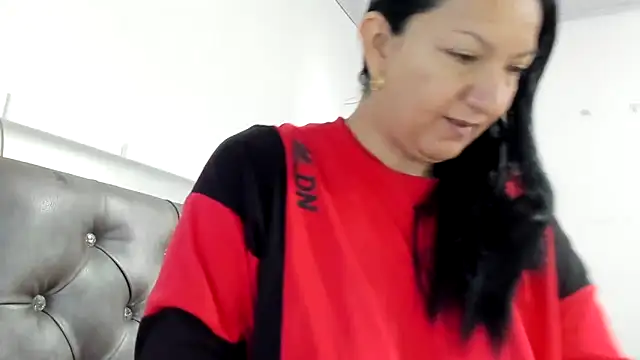 Snapshot of Angelblue_ chatting on October 2, 2025, 12:56 pm Angelblue online show from October 2, 2025, 12:56 pm