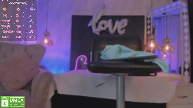 Snapshot of kataliina__ chatting on February 27, 2025, 12:02 pm kataliina online show from February 27, 2025, 12:02 pm