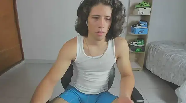 imtonny19 online show from February 23, 2025, 5:18 pm