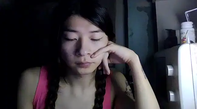 Snapshot of CarlyJoy chatting on March 11, 2025, 2:29 pm CarlyJoy online show from March 11, 2025, 2:29 pm