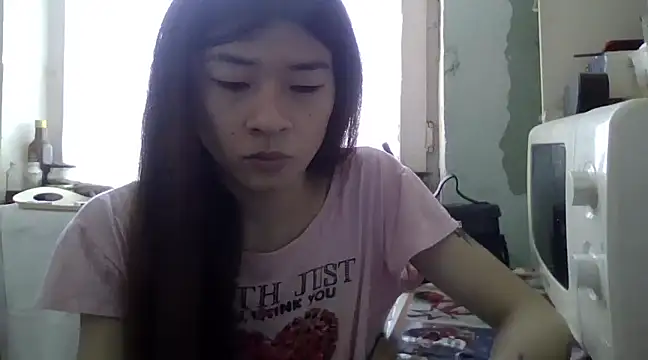 Snapshot of CarlyJoy chatting on March 20, 2025, 8:31 am CarlyJoy online show from March 20, 2025, 8:31 am