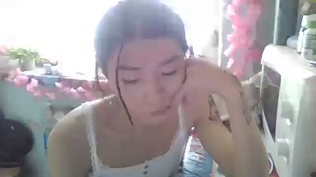 Snapshot of CarlyJoy chatting on September 15, 2025, 11:43 am CarlyJoy online show from September 15, 2025, 11:43 am