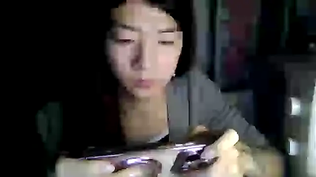 CarlyJoy online show from February 1, 2026, 2:04 pm