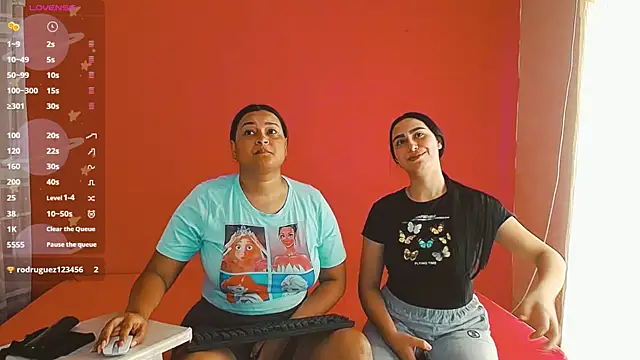 violeta rous online show from March 10, 2025, 6:23 pm