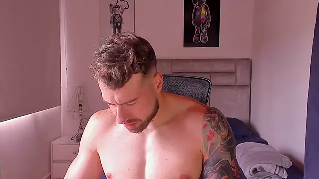 paul rogerr online show from November 30, 2025, 5:06 pm