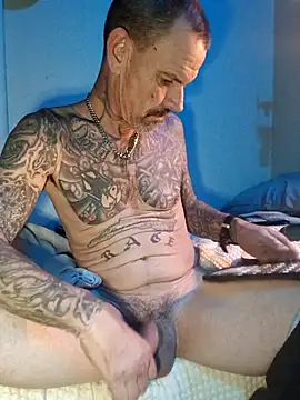 deepstroker42071 online show from November 28, 2025, 1:25 pm