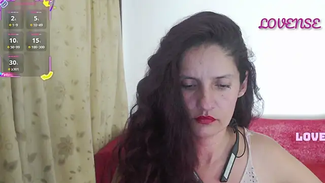 Snapshot of catalina_duran1 chatting on November 8, 2025, 5:40 am catalina duran1 online show from November 8, 2025, 5:40 am