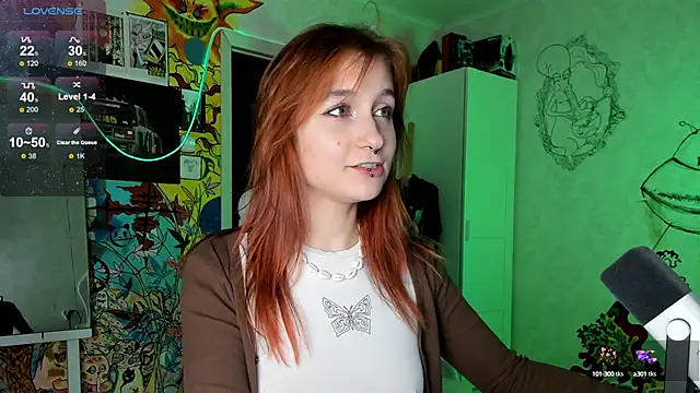 Snapshot of Sunny_Mouse_ chatting on December 9, 2024, 8:23 pm Sunny Mouse online show from December 9, 2024, 8:23 pm