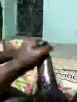 Snapshot of SILENT_FUCKER_01 chatting on March 1, 2025, 5:38 pm SILENT FUCKER 01 online show from March 1, 2025, 5:38 pm