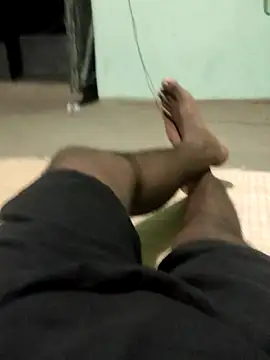 Snapshot of SILENT_FUCKER_01 chatting on October 7, 2025, 1:08 pm SILENT FUCKER 01 online show from October 7, 2025, 1:08 pm