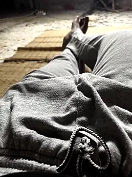 Snapshot of SILENT_FUCKER_01 chatting on March 1, 2026, 1:24 pm SILENT FUCKER 01 online show from March 1, 2026, 1:24 pm