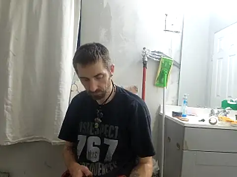 Bi curious86 online show from April 14, 2026, 12:16 am