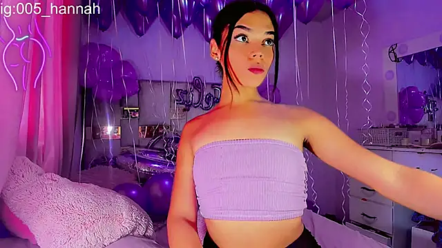 Hannahsmit online show from October 22, 2025, 12:38 pm