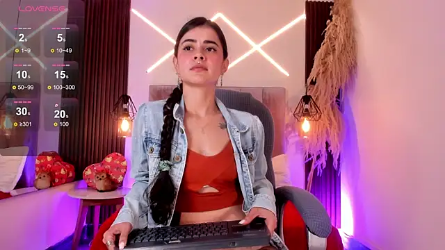 Snapshot of dasha-rodrigues chatting on July 19, 2026, 1:37 pm dasha-rodrigues online show from July 19, 2026, 1:37 pm