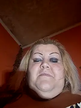 ducicsajsziii online show from November 13, 2025, 3:55 pm