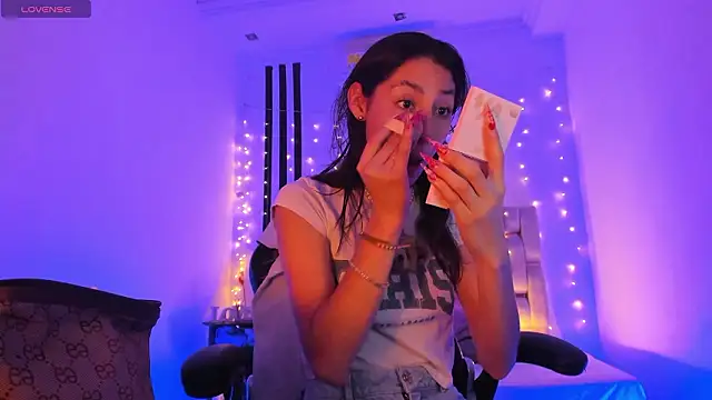 Gorgeous Team online show from February 13, 2026, 6:37 pm