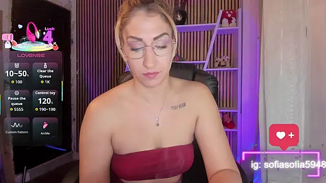 sofiah  online show from February 19, 2026, 5:31 pm