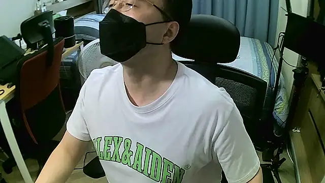 Jackvanlee online show from June 25, 2026, 5:07 am