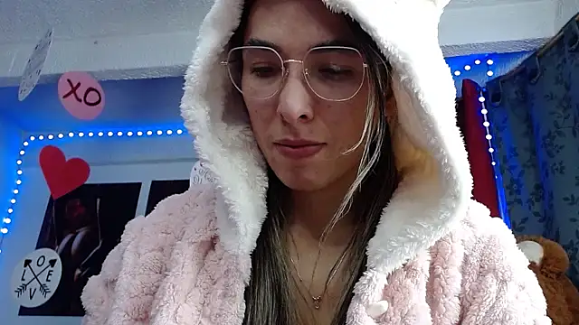 Niky 777 online show from March 26, 2026, 4:40 am