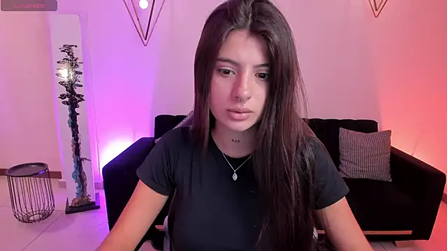Snapshot of AlessiaCorleone_ chatting on October 11, 2025, 7:56 pm AlessiaCorleone online show from October 11, 2025, 7:56 pm