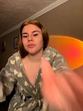 Snapshot of alexababy chatting on November 25, 2025, 10:48 am alexababy online show from November 25, 2025, 10:48 am