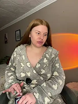 Snapshot of alexababy chatting on January 19, 2026, 9:35 am alexababy online show from January 19, 2026, 9:35 am