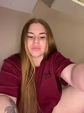 Snapshot of alexababy chatting on February 19, 2026, 12:01 pm alexababy online show from February 19, 2026, 12:01 pm