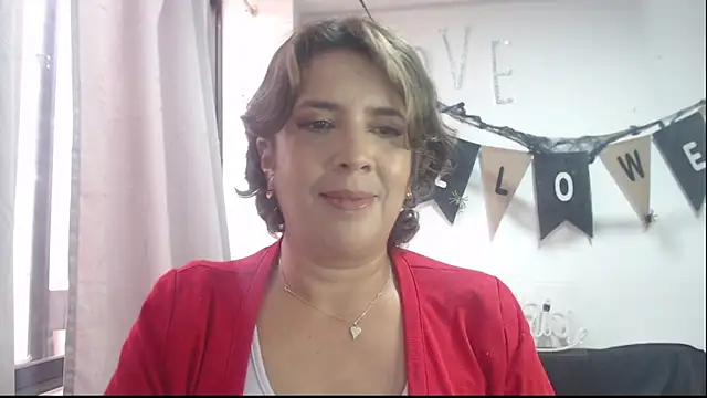 Snapshot of Victoria_meester chatting on October 19, 2025, 7:58 pm Victoria meester online show from October 19, 2025, 7:58 pm