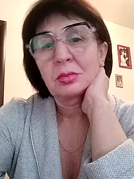 AlbinaXPretty online show from December 15, 2024, 9:45 am