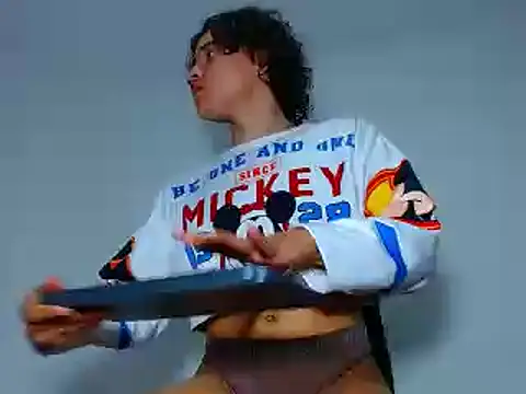 Snapshot of Thiago_Foster chatting on January 6, 2025, 10:26 pm Thiago Foster online show from January 6, 2025, 10:26 pm