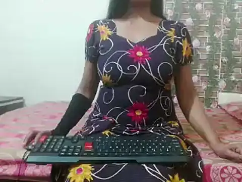 Snapshot of nikitahot3 chatting on January 19, 2025, 9:22 am nikitahot3 online show from January 19, 2025, 9:22 am