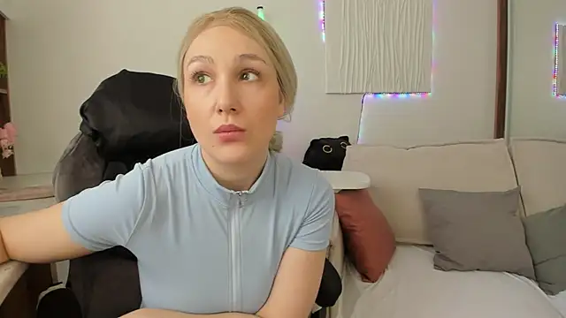 CarolMay online show from April 8, 2026, 6:02 am