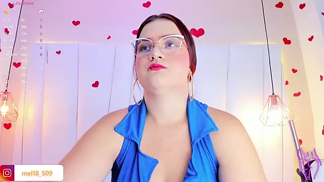 Snapshot of MelanieKlaus chatting on October 15, 2025, 11:21 am MelanieKlaus online show from October 15, 2025, 11:21 am