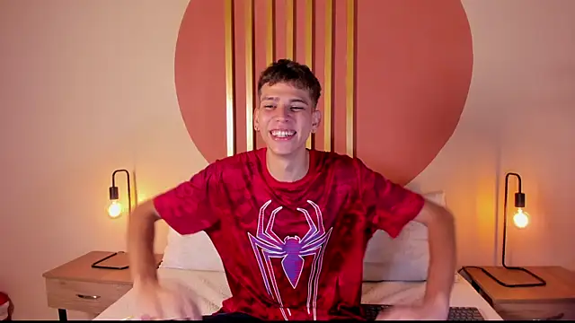 Snapshot of Jasson_smit chatting on March 13, 2025, 1:40 pm Jasson smit online show from March 13, 2025, 1:40 pm