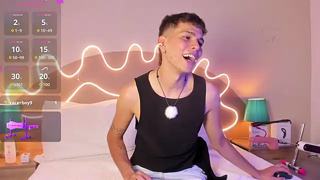 Snapshot of Jasson_smit chatting on September 22, 2025, 8:11 pm Jasson smit online show from September 22, 2025, 8:11 pm