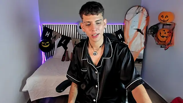 Snapshot of Jasson_smit chatting on October 30, 2025, 2:07 pm Jasson smit online show from October 30, 2025, 2:07 pm