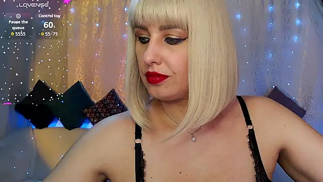Snapshot of Stella_Adria chatting on July 13, 2026, 8:55 pm Stella Adria online show from July 13, 2026, 8:55 pm