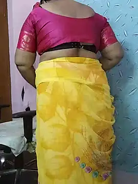 Snapshot of yours-kavaya chatting on December 7, 2024, 1:47 am yours-kavaya online show from December 7, 2024, 1:47 am