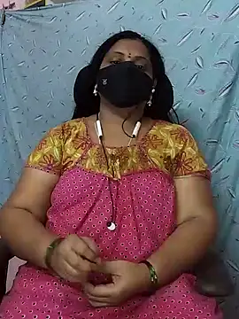 Snapshot of yours-kavaya chatting on December 7, 2024, 8:00 am yours-kavaya online show from December 7, 2024, 8:00 am