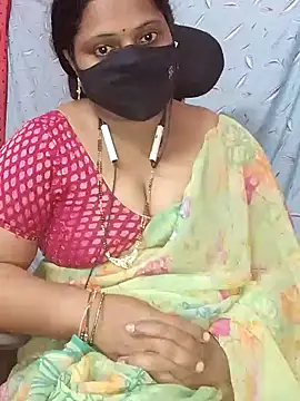 Snapshot of yours-kavaya chatting on December 19, 2024, 5:40 pm yours-kavaya online show from December 19, 2024, 5:40 pm